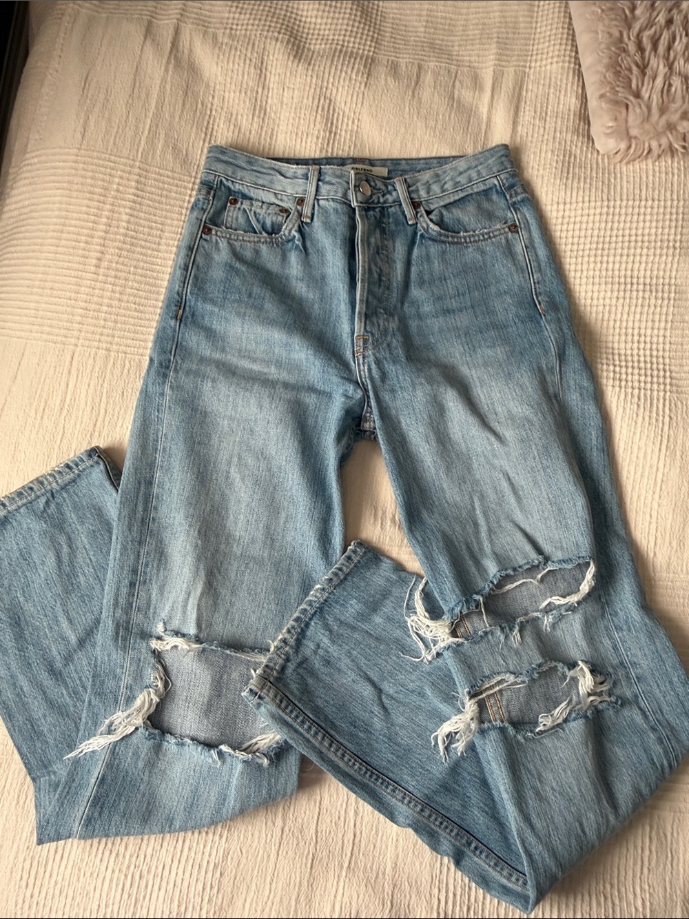 GRLFRND ripped straight light wash jeans